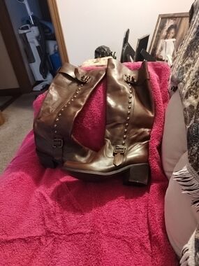 Women’s Brown Studded Leather Heeled Boots